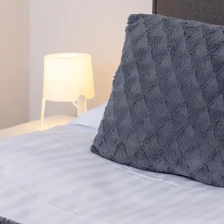 Korfantego Stylish With View Spodek By Renters Апартаменты *