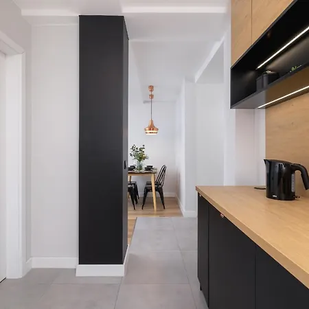 Korfantego Stylish With View Spodek By Renters Appartamento Katowice